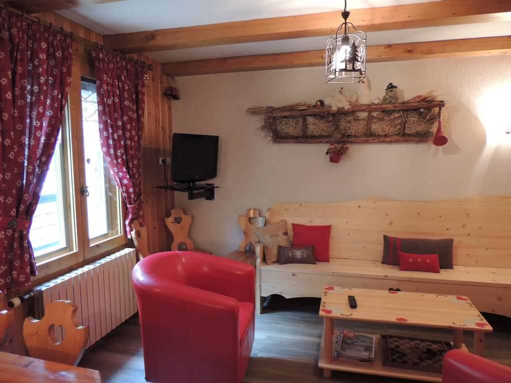 Hotel Les Granits Комблу Экстерьер фото