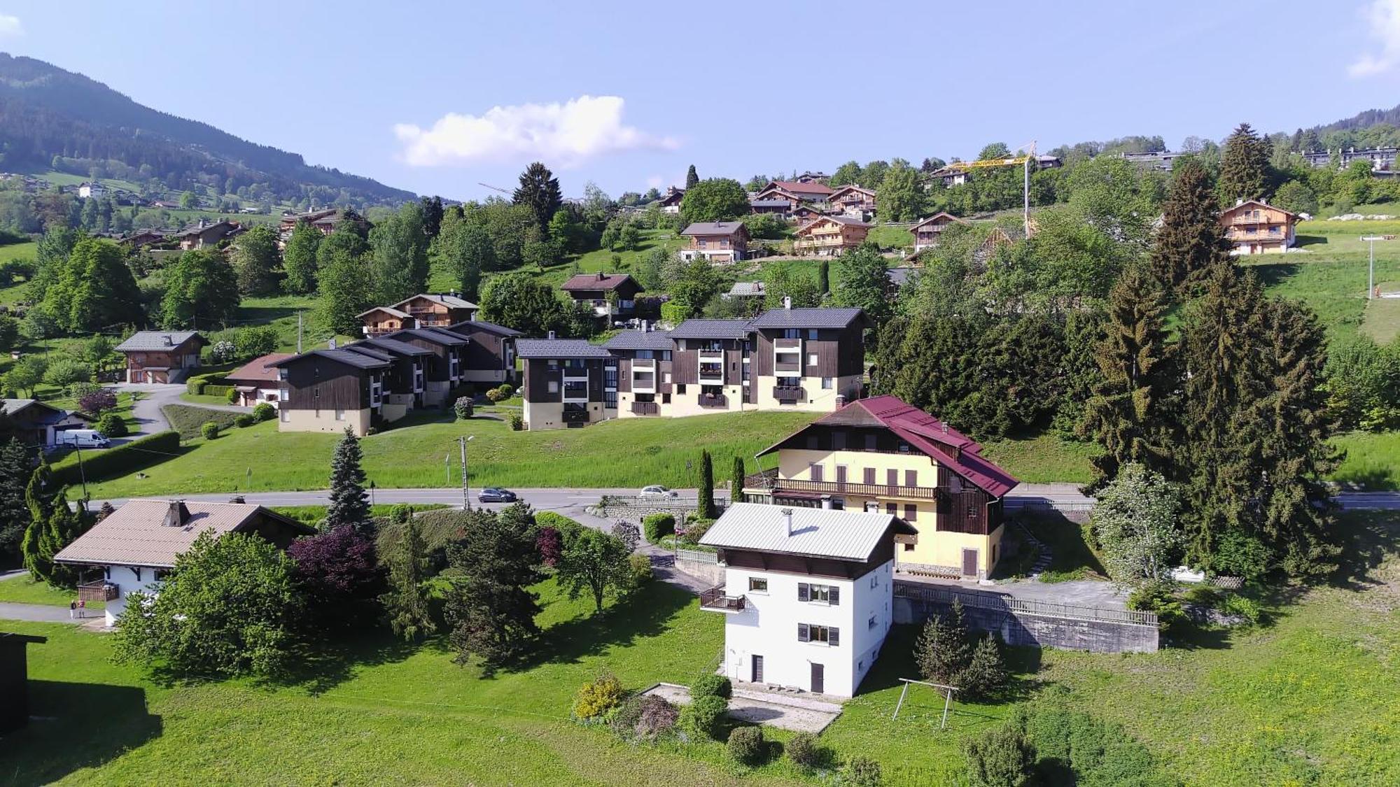 Hotel Les Granits Комблу Экстерьер фото