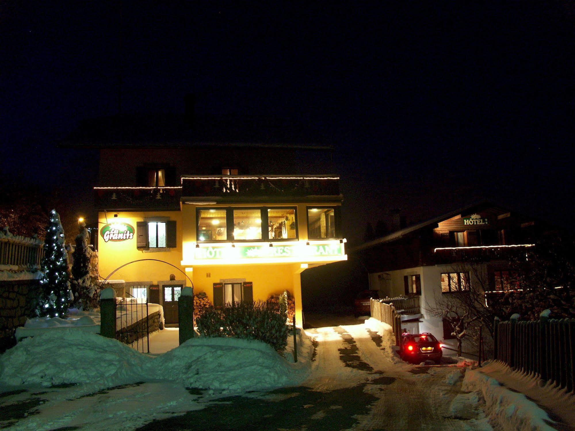 Hotel Les Granits Комблу Экстерьер фото
