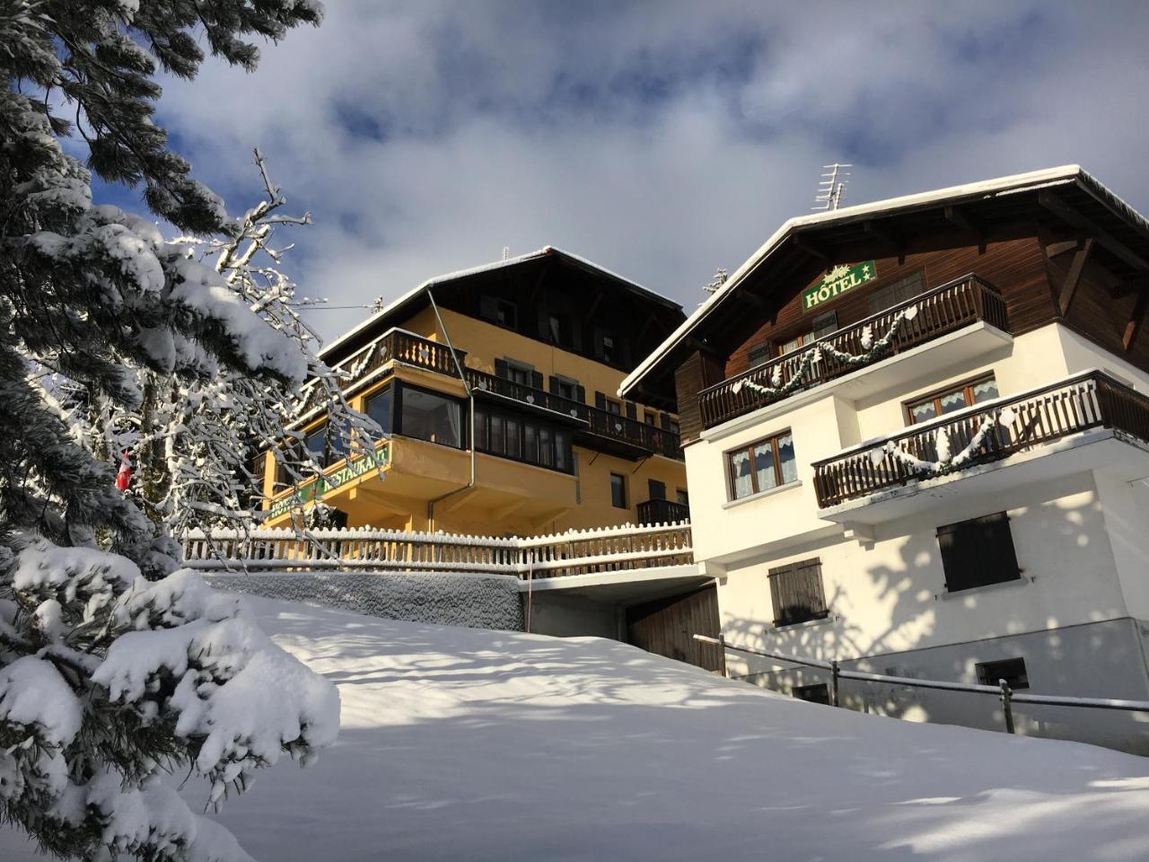 Hotel Les Granits Комблу Экстерьер фото